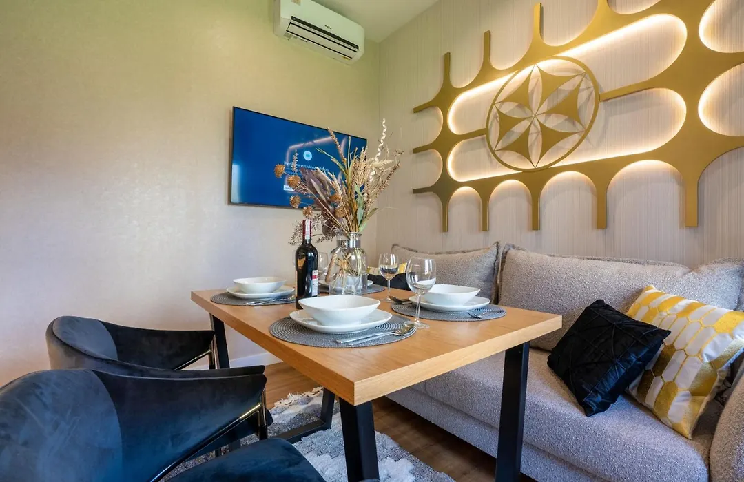 Piaseckiego Residence SPA-1